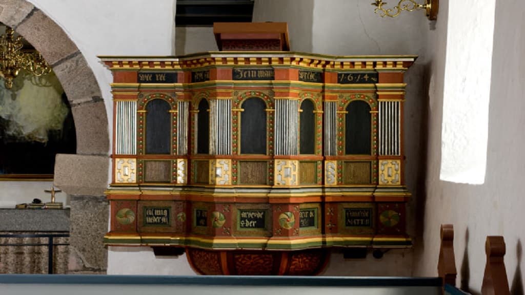 Hellum kirke